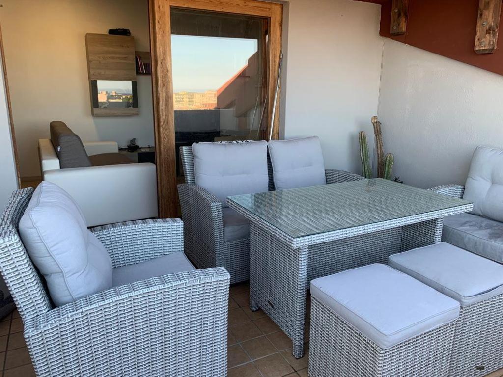 Relax Sea View Attic Apartment Quartu Sant'Elena Ngoại thất bức ảnh